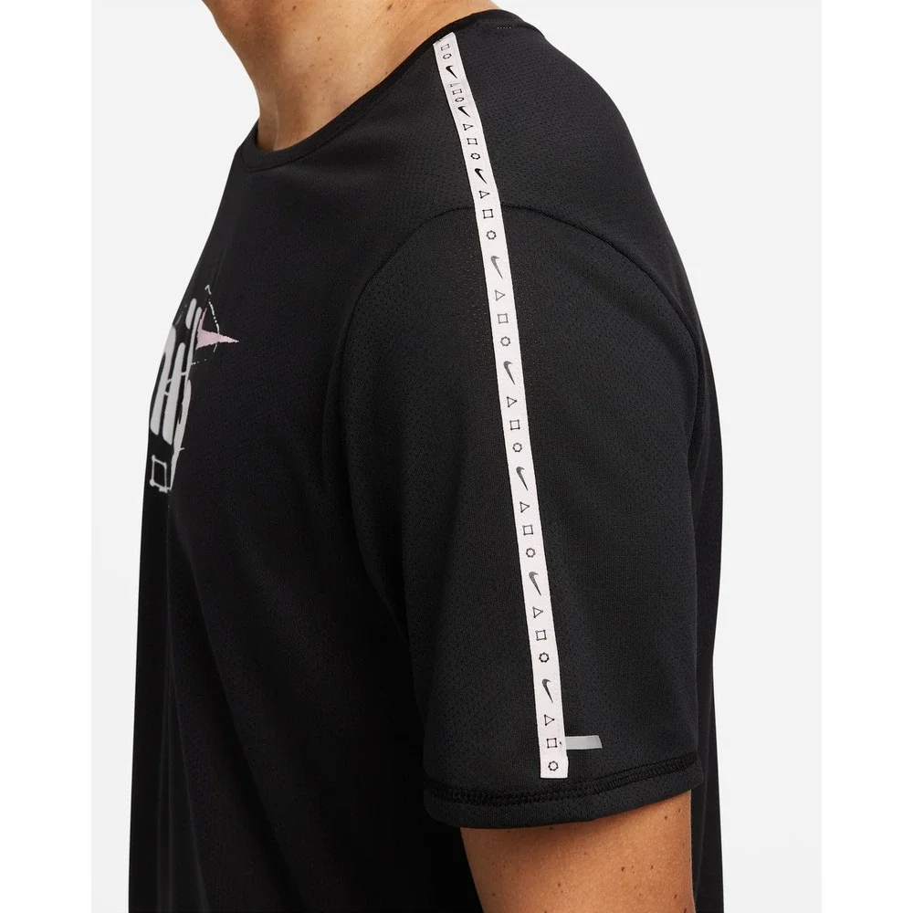 Nike Miler D.Y.E. Breathe Running Graphic T-Shirt Black Pink Med Performance NWT